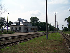 min 586 2.jpg min 586 2.jpg